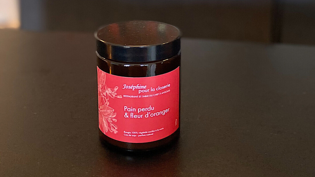 Joséphine pour la closerie. Une bougie sur-mesure pour un dessert signature.